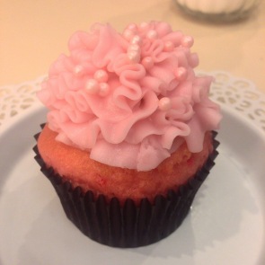 Pink Champagne cupcake